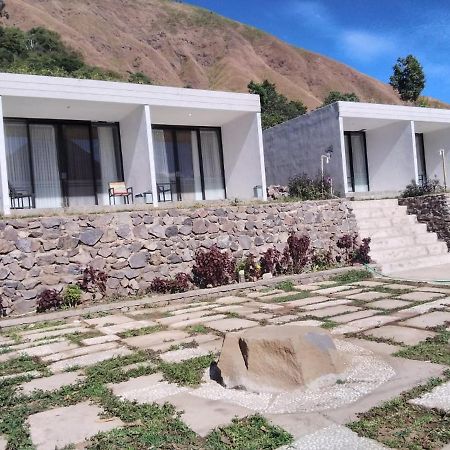 Rinjani Green Park Syariah Hotel Sembalunlawang Exterior photo